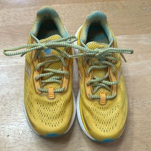 Saucony Yellow and Teal Athletic Shoes